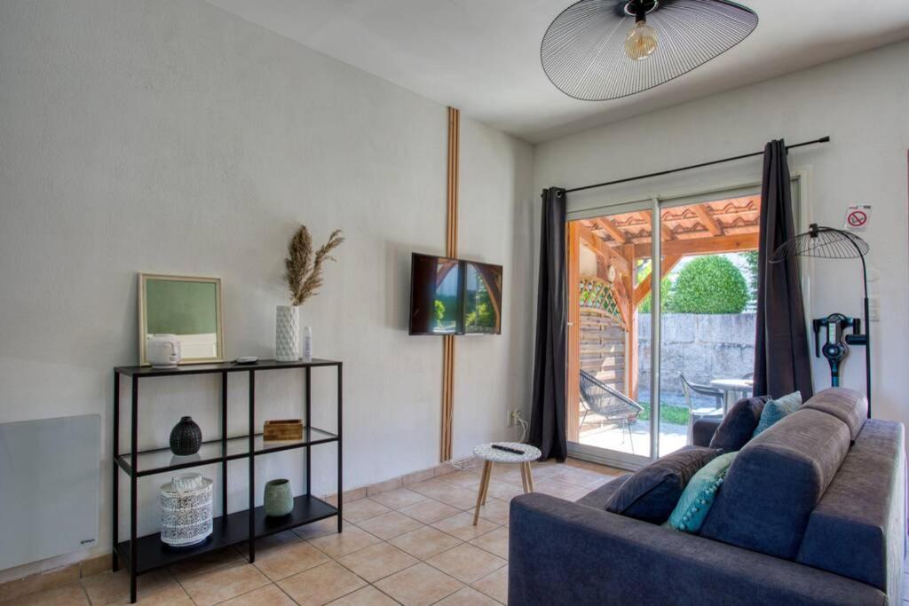 Sarlat - 24 - L'Appartement D'Euphe Avec Piscine エクステリア 写真